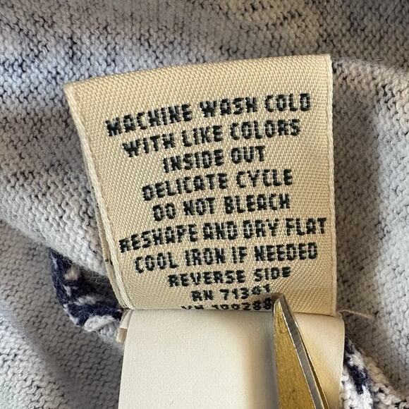 L.L. Bean Women’s Cardigan Blue & White Knit Button Front Supima Cotton Large - Picture 10 of 10